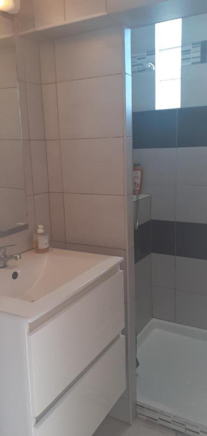 Apartmán Mas Vincent La Fare-les-Oliviers Exteriér fotografie