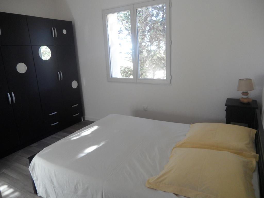 Apartmán Mas Vincent La Fare-les-Oliviers Exteriér fotografie