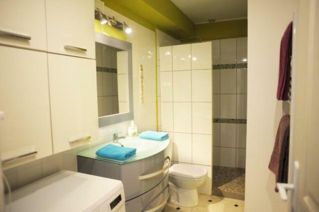 Apartmán Mas Vincent La Fare-les-Oliviers Exteriér fotografie